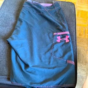 UNDER ARMOUR mens board shorts size 40